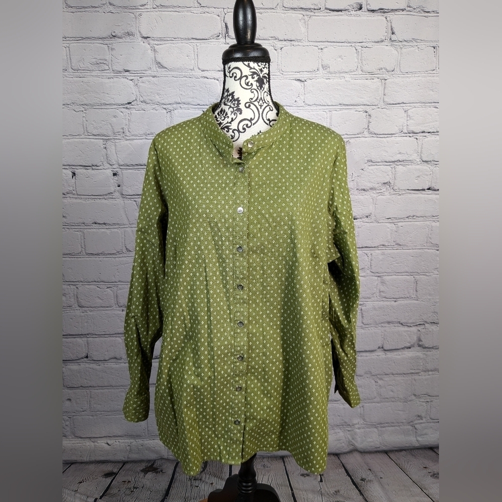 Denim & Co women's long sleeve button front plus size 2x geo print shirt B18a